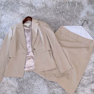 Banana Republic Tan dress suit